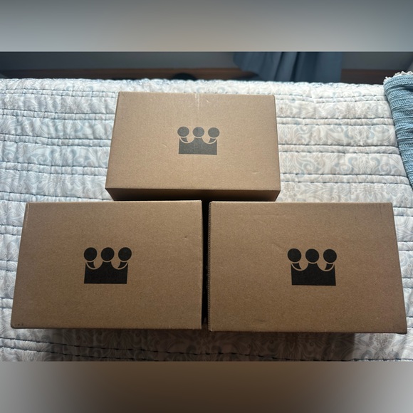 Exciting Macaron Vinyl unopened (Lychee Berry) - Picture 11 of 11